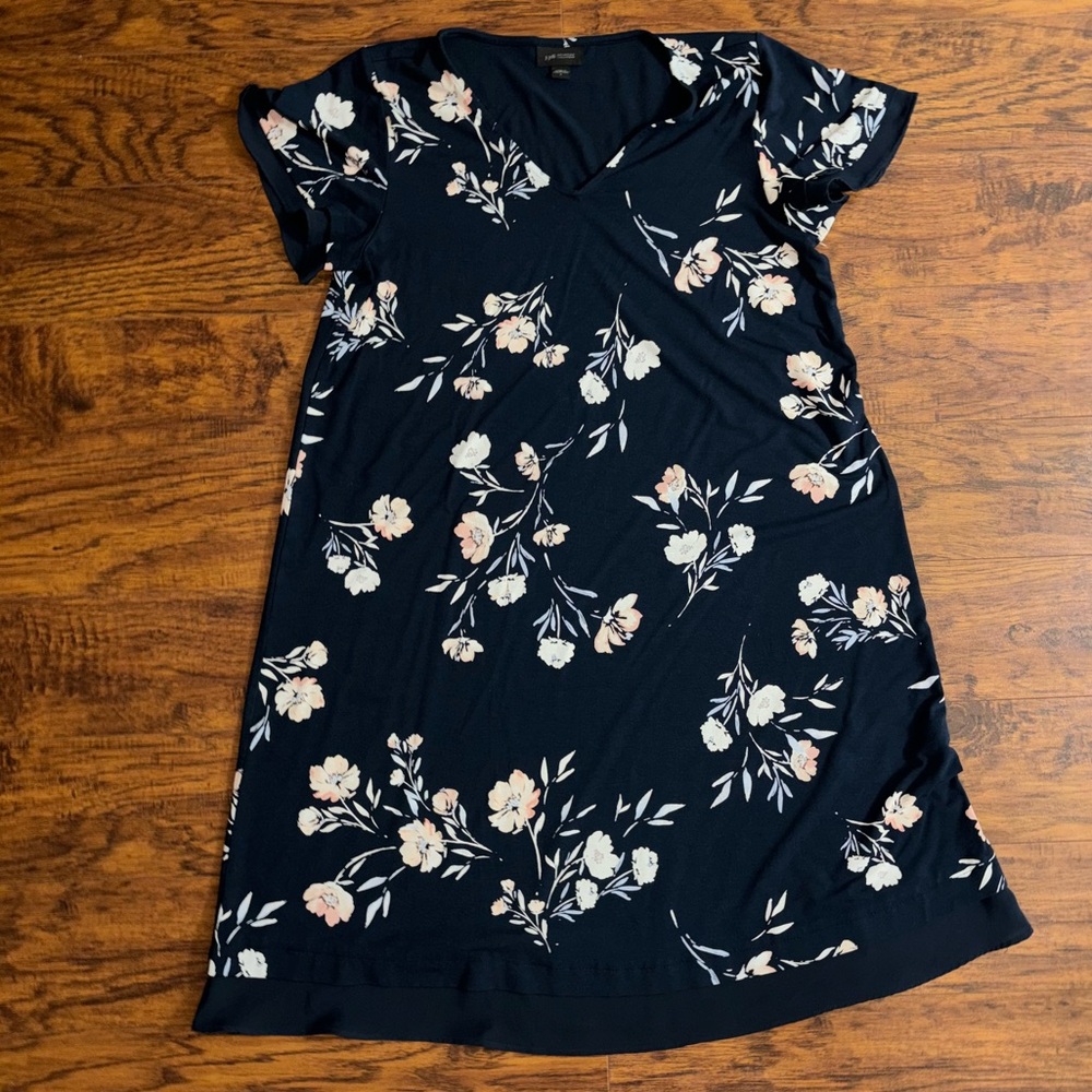 J. Jill Wearever Collection Women’s Short Sleeve Navy Floral Dress Blush Flowers